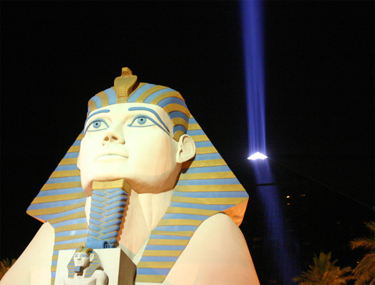 ���N�\�[���z�e����i