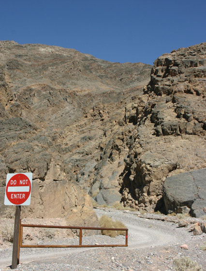 �^�C�^�X�J�̓����