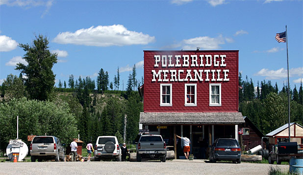 �|�[���u���b�W�̎G�݉�