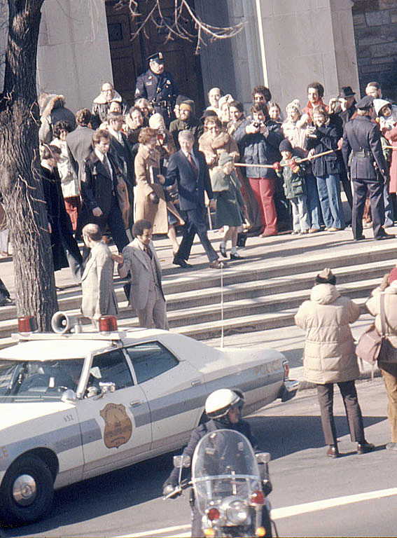 �J�[�^�[�哝�̈��