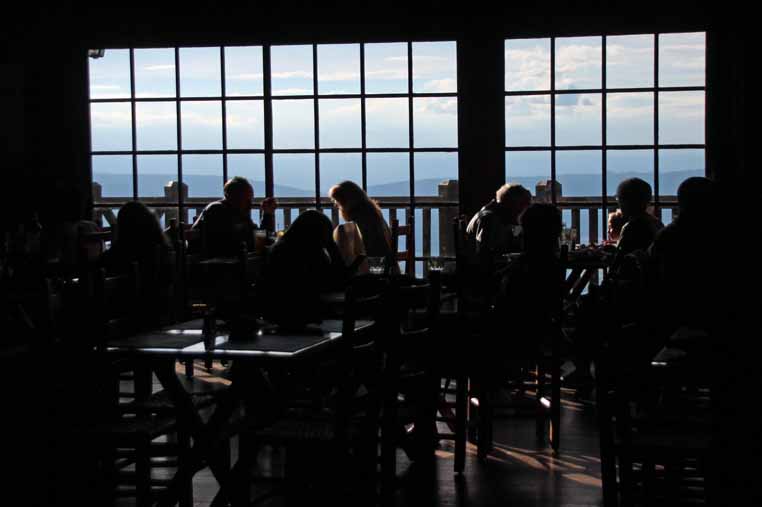 ���X�g����