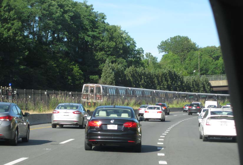 �_���X��`�r���̃V���o�[���C��