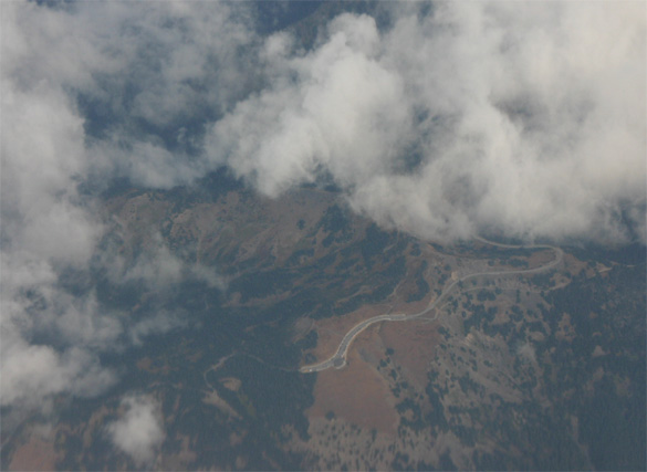 �n���P�[�����b�W�̃r�W�^�[�Z���^�[