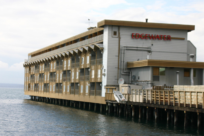 �G�b�W�E�H�^�[�z�e��