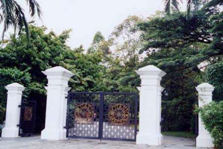 �V���K�|�[���A���������