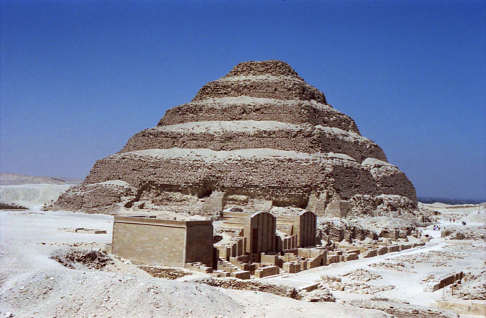 �W�F�Z�����̊K�i�s���~�b�h