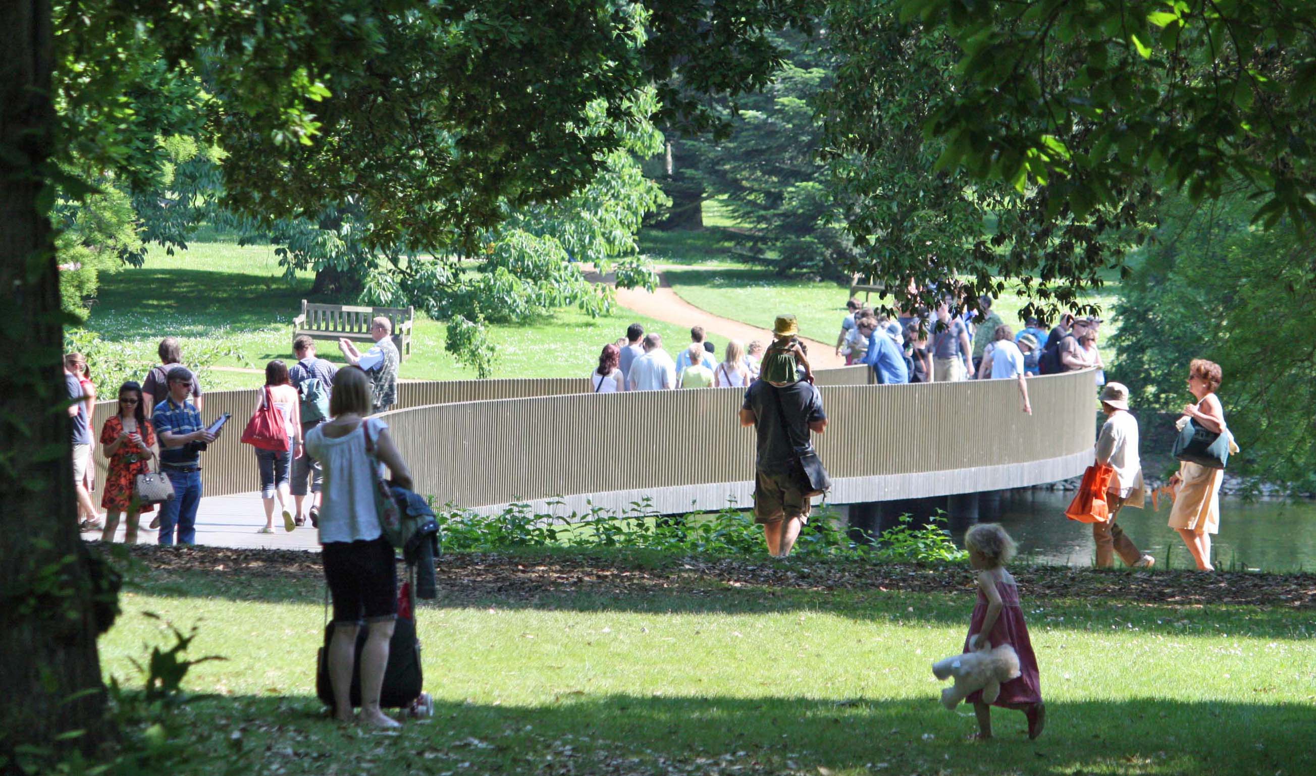 �T�b�N���[��